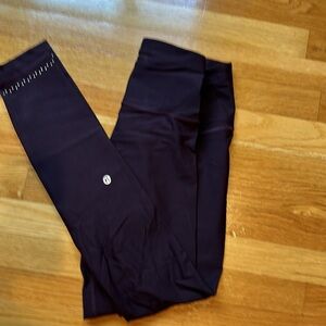BARLEY WORN - Lululemon leggings - no pockets